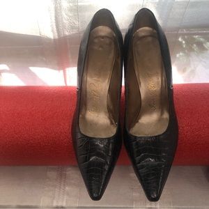 Stanley Philipson alligator pumps size 7.5